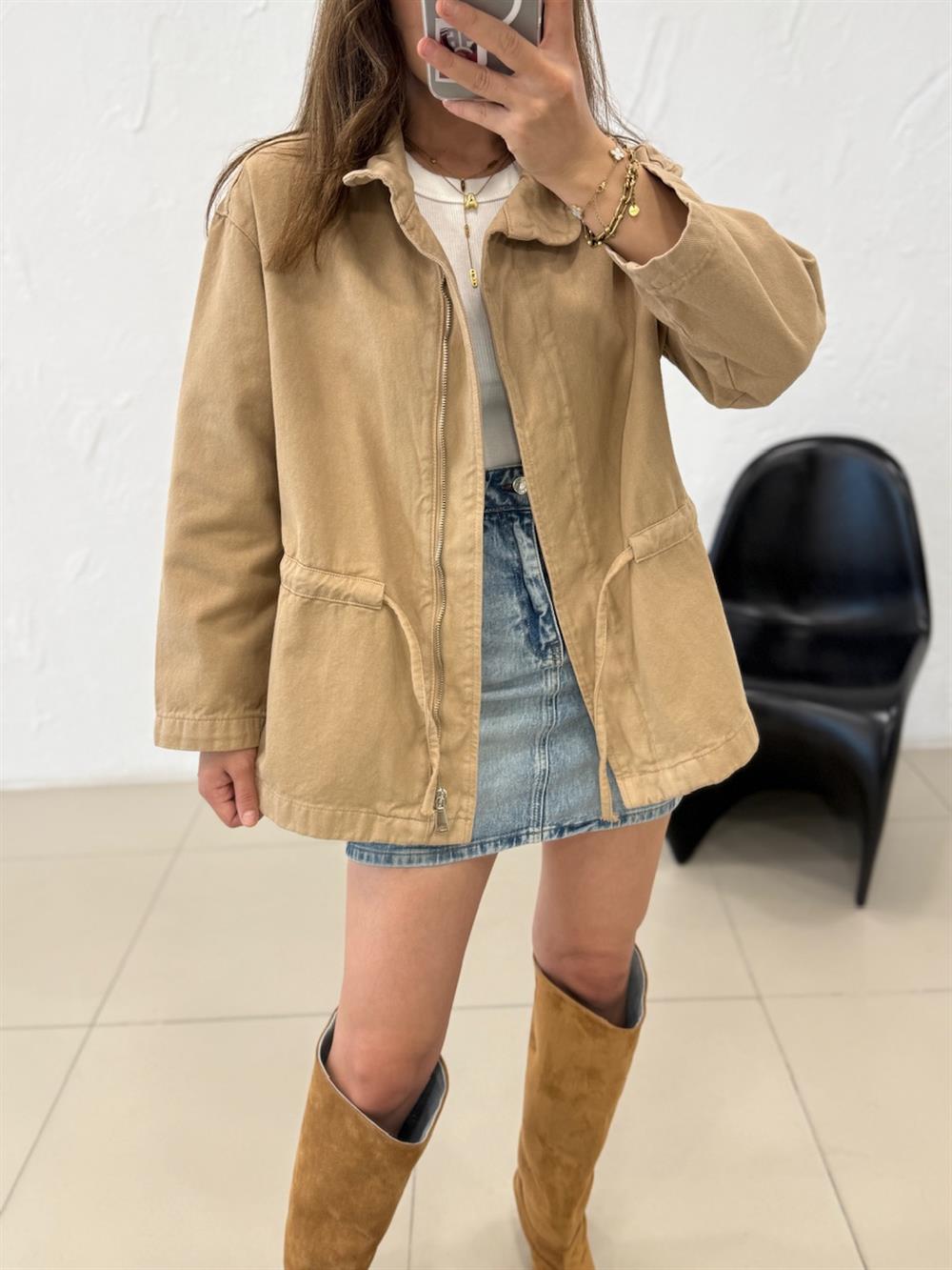 BEL BÜZGÜ DETAYLI KOT CEKET