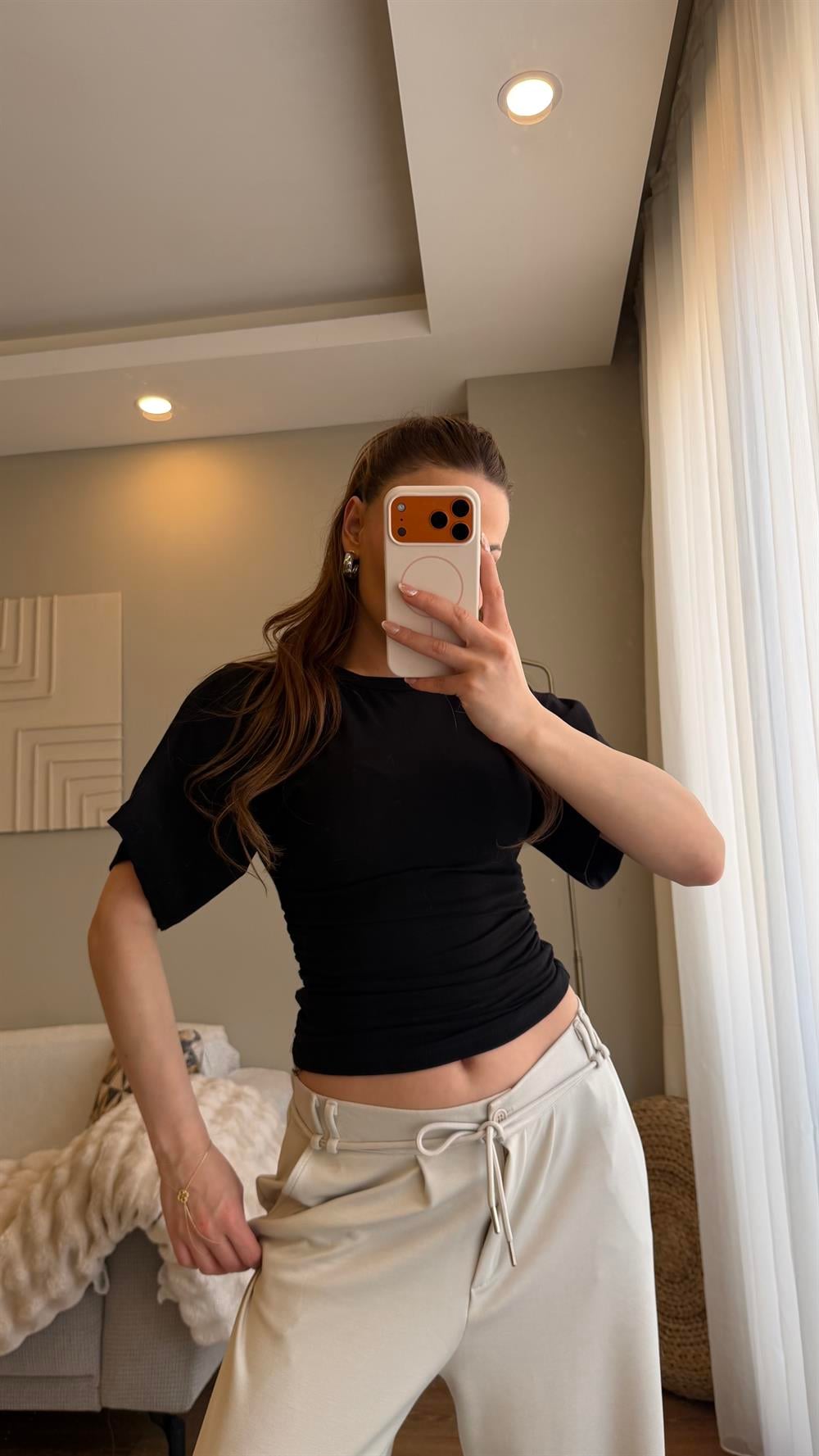 Bel Oturtmalı Bluz Siyah