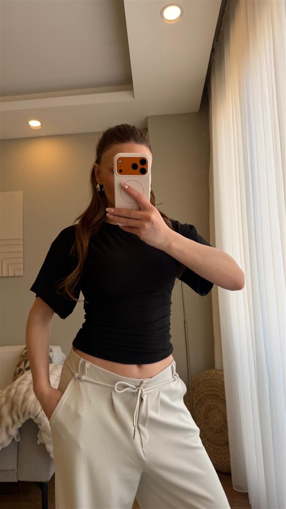 Bel Oturtmalı Bluz Siyah