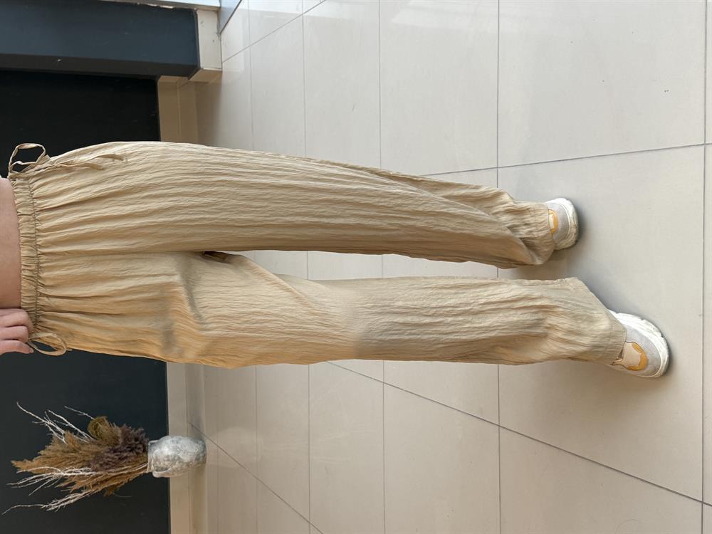 Belden Bağlamali Bol Paça Pantolon Camel