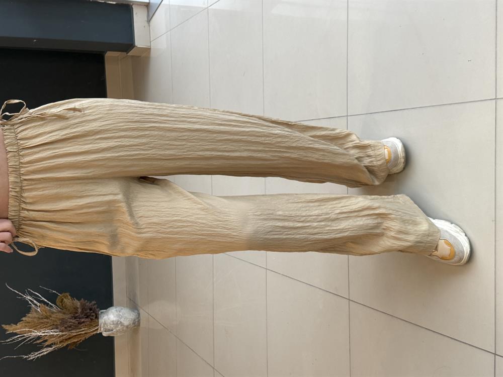 Belden Bağlamali Bol Paça Pantolon Camel