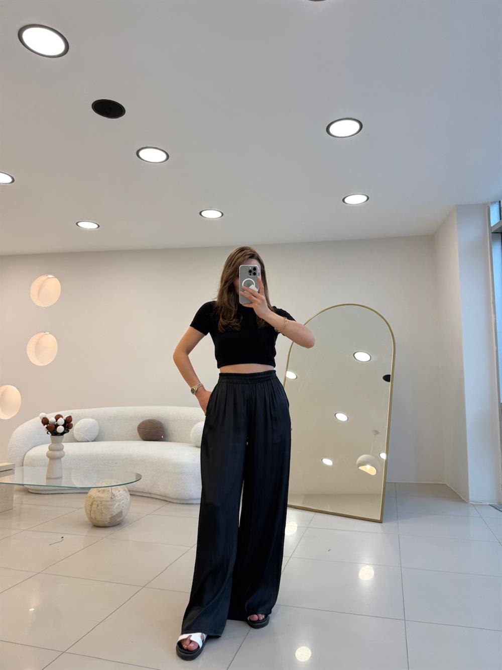 BELİ LASTİKLİ PAMUK SATEN BOL PANTOLON SİYAH