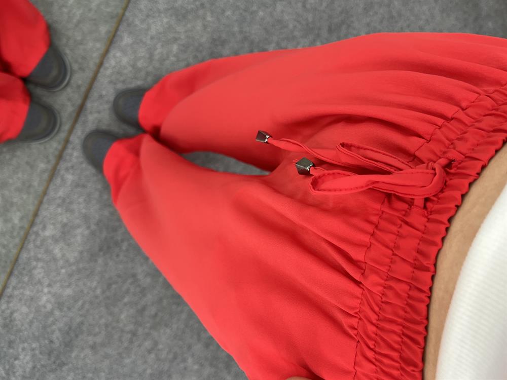 Beli̇ Lasti̇kli̇ Bol Paça Pantolon Kirmizi