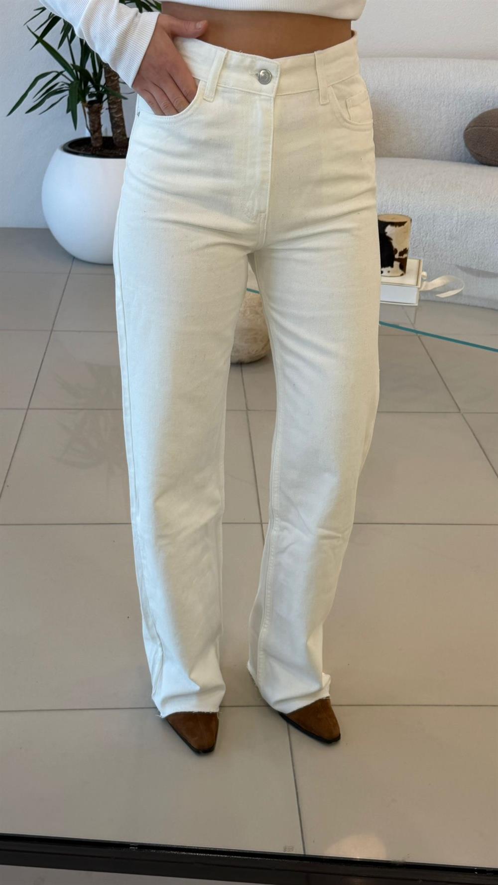 BEYAZ BOL PAÇA JEAN 