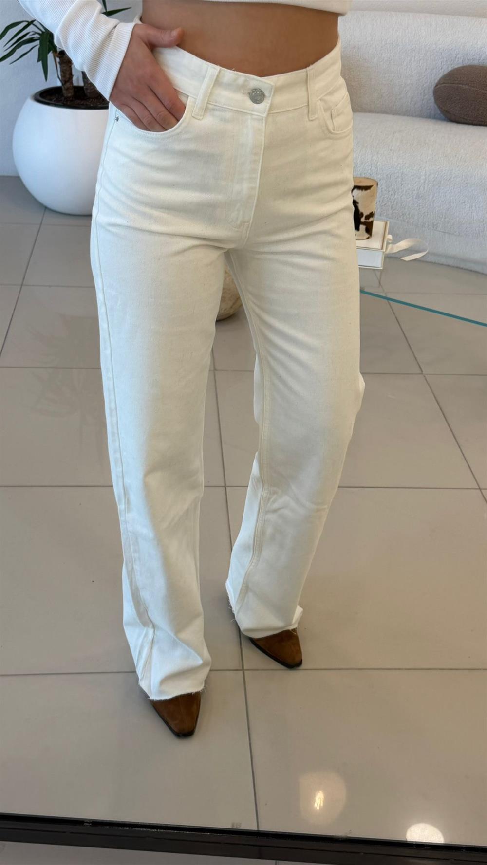 BEYAZ BOL PAÇA JEAN 