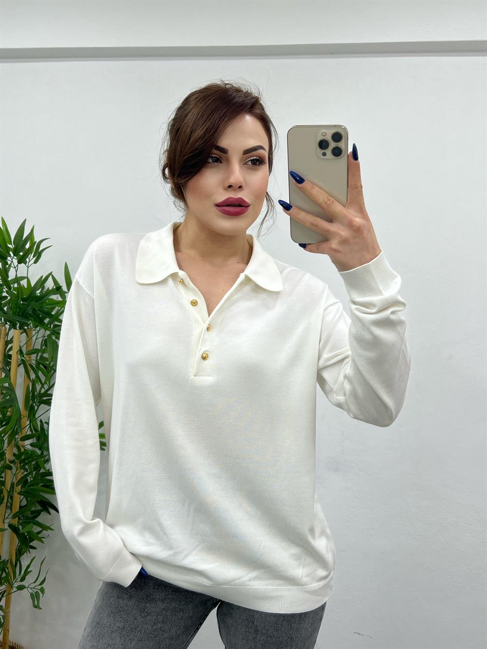 Beyaz Gold Düğmeli̇ Polo Yaka Tri̇ko
