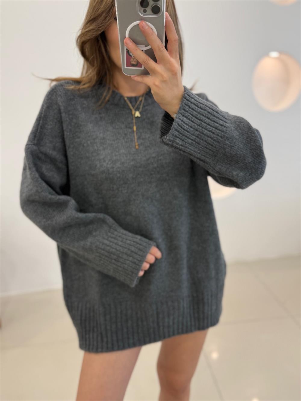 Bi̇si̇klet Yaka Gri Basi̇c Kazak