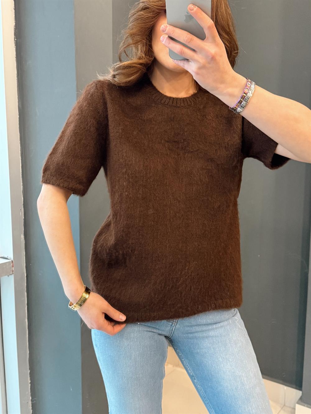 Bi̇si̇klet Yaka Sakalli Kisa Kol Tri̇ko Kahve