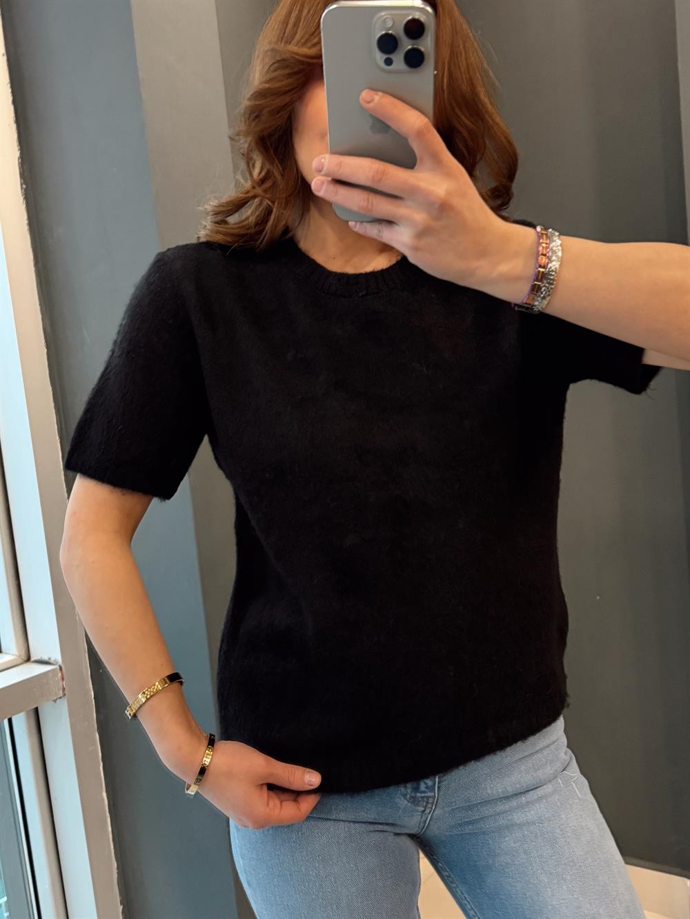 Bi̇si̇klet Yaka Sakalli Kisa Kol Tri̇ko Si̇yah