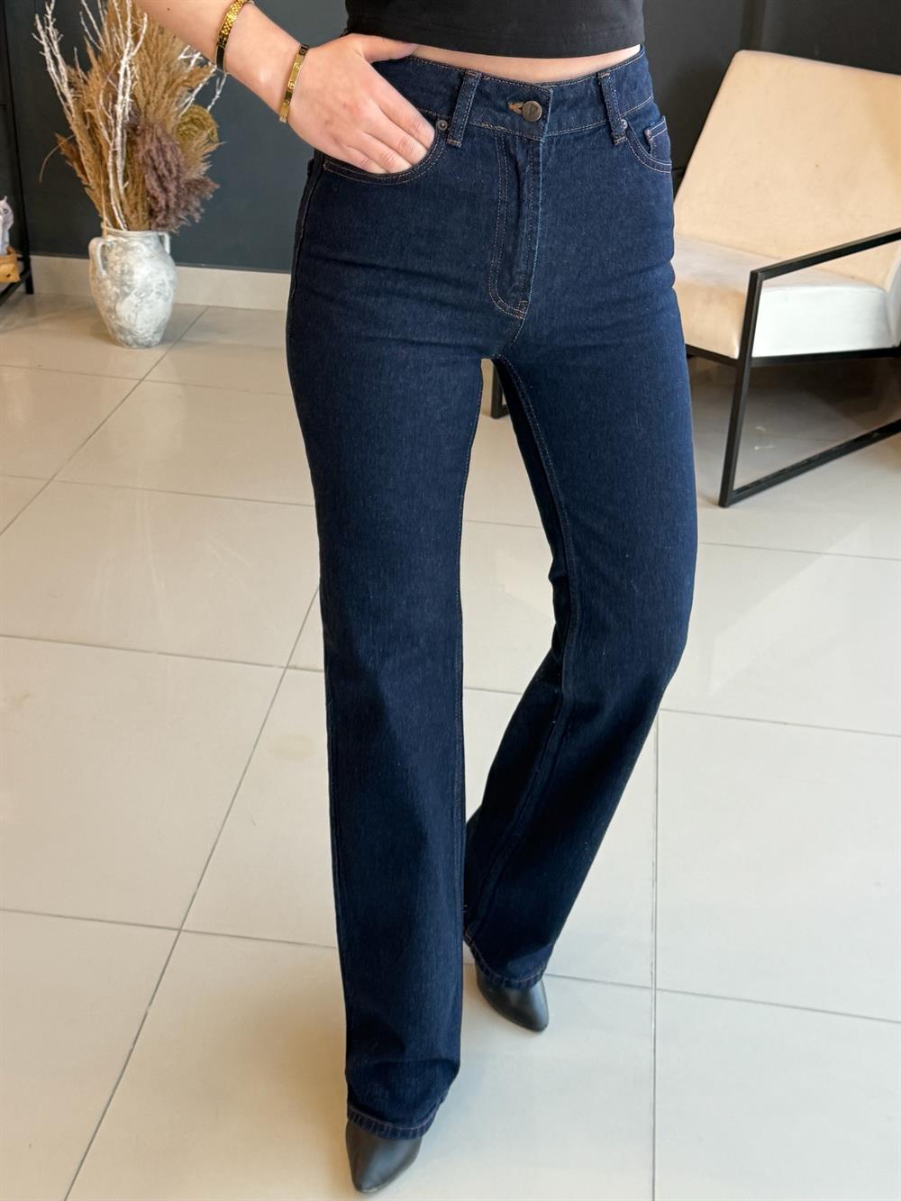 Bol Paça Koyu Laci̇vert Jean