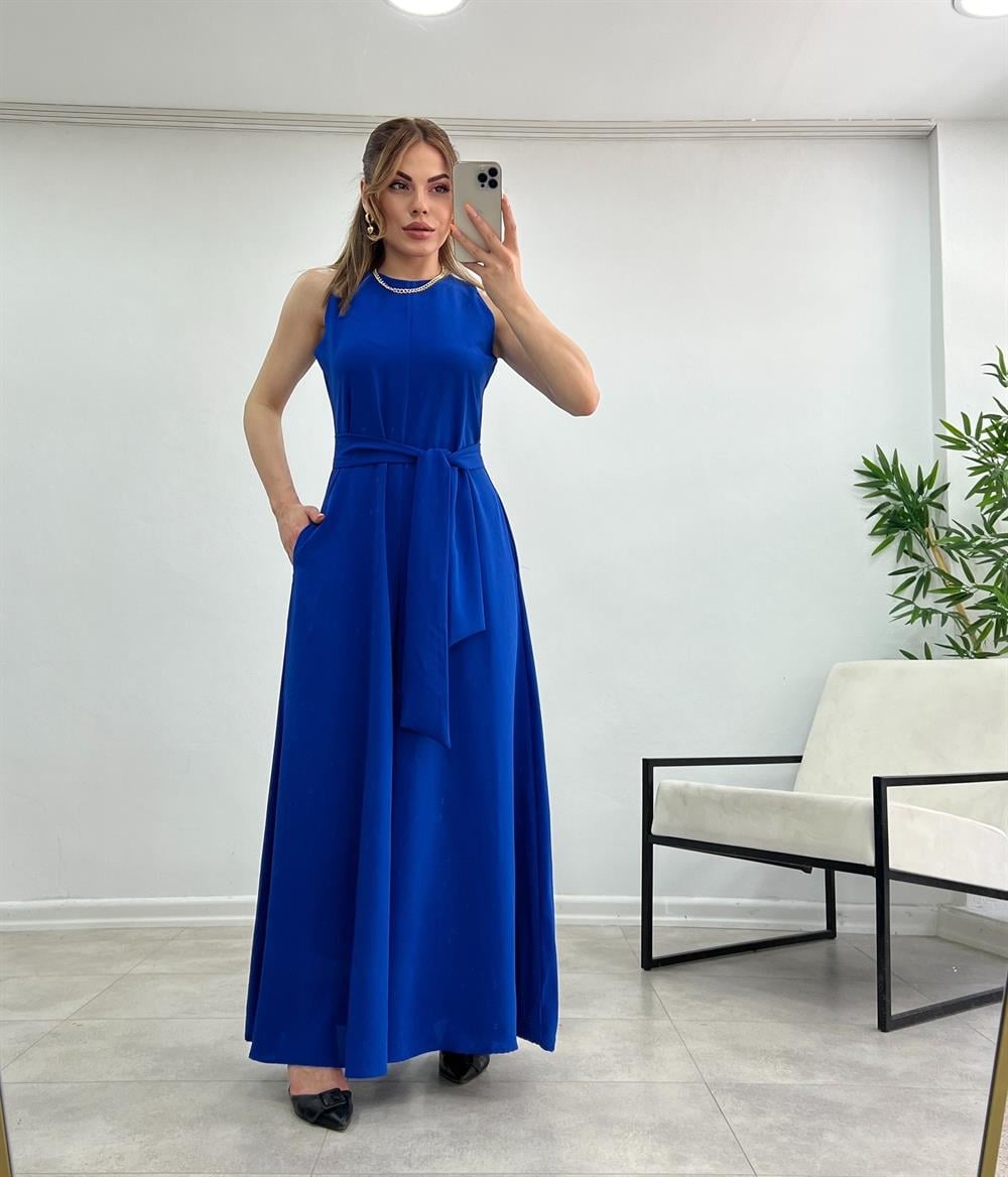 Bol Paça Kuşakli Tulum Saks Mavi̇