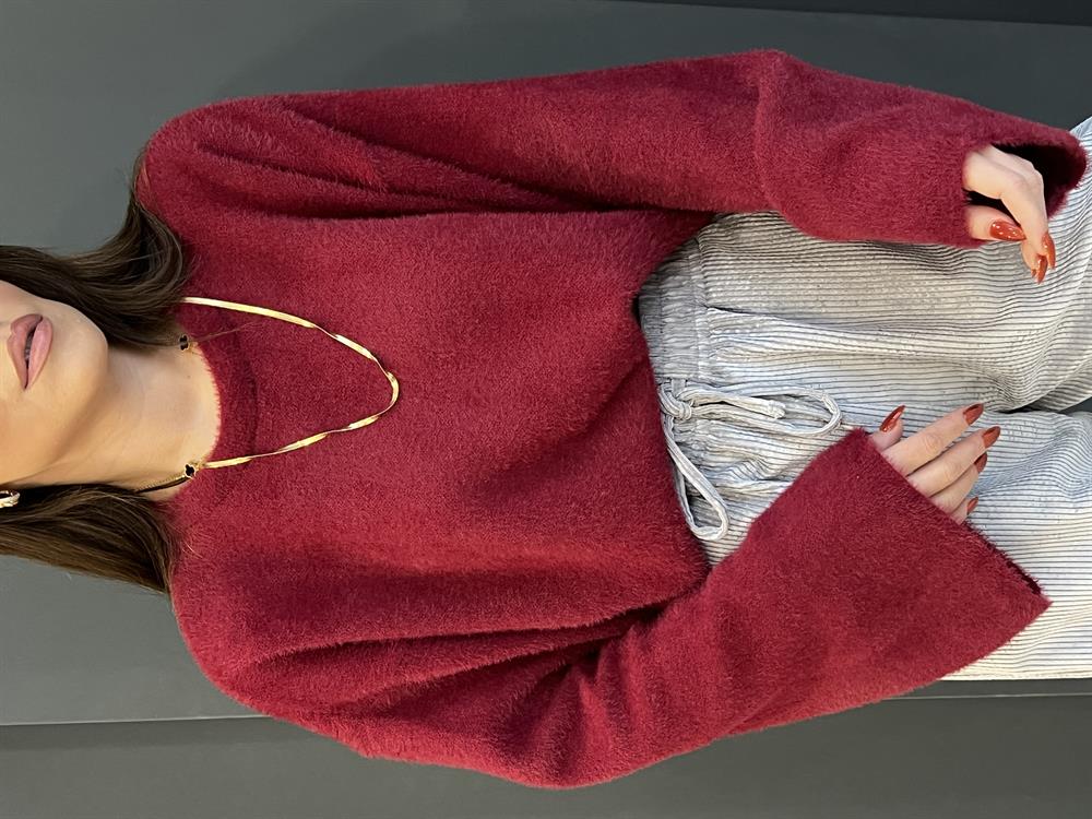 Bordo Geni̇ş Kol Detayli Yumoş Kazak