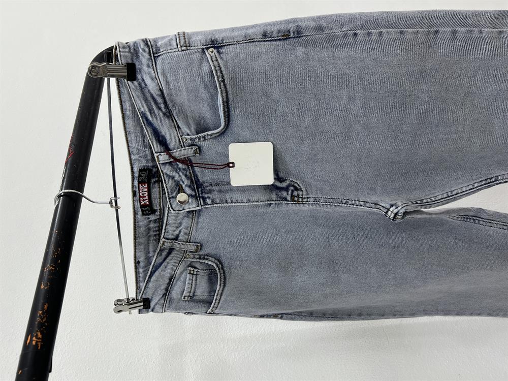 Buz Mavi̇ Battal Beden Likralı Mom Jean