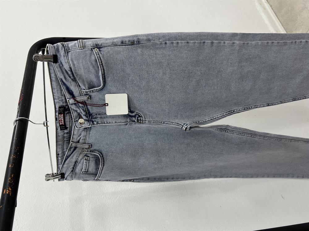 Buz Mavi̇ Battal Beden Likralı Mom Jean