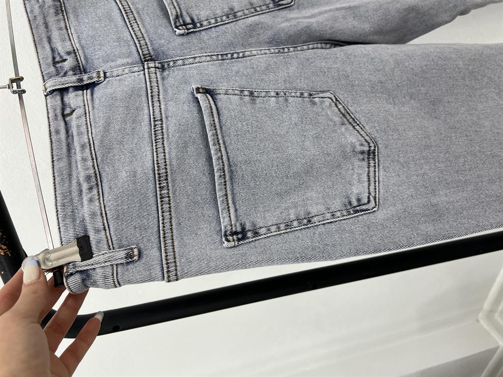 Buz Mavi̇ Battal Beden Likralı Mom Jean