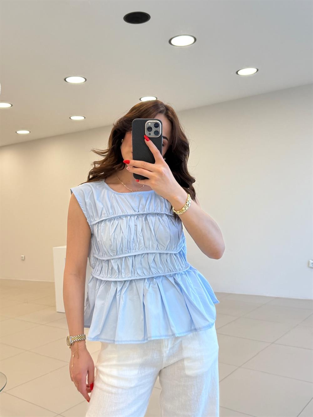 BÜZGÜLÜ TASARIM POPLİN BLUZ MAVİ