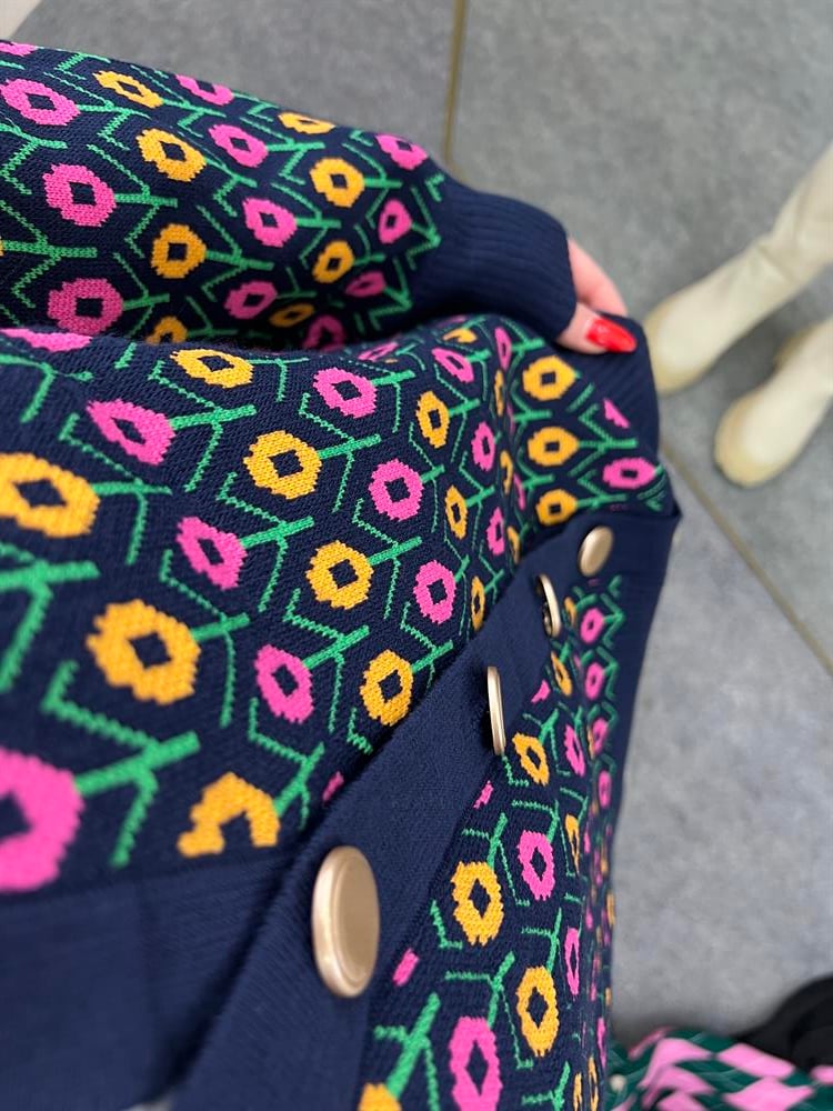 Çi̇çek Desenli̇ Hirka Laci̇vert -Oranj