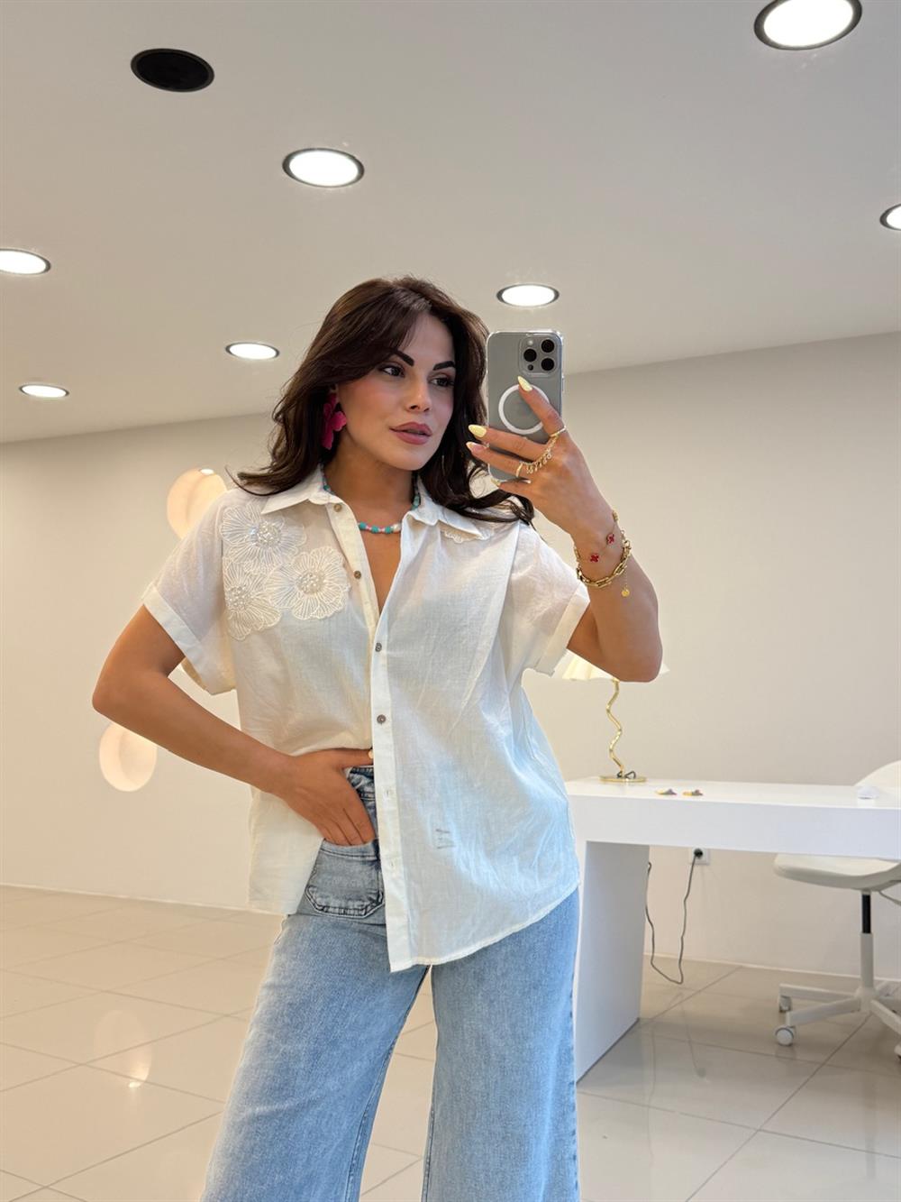 ÇİÇEK DETAYLI KETEN GÖMLEK