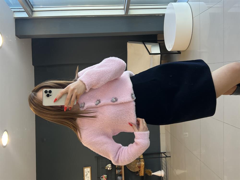 Çi̇çek Detayli Yumoş Hirka Pembe