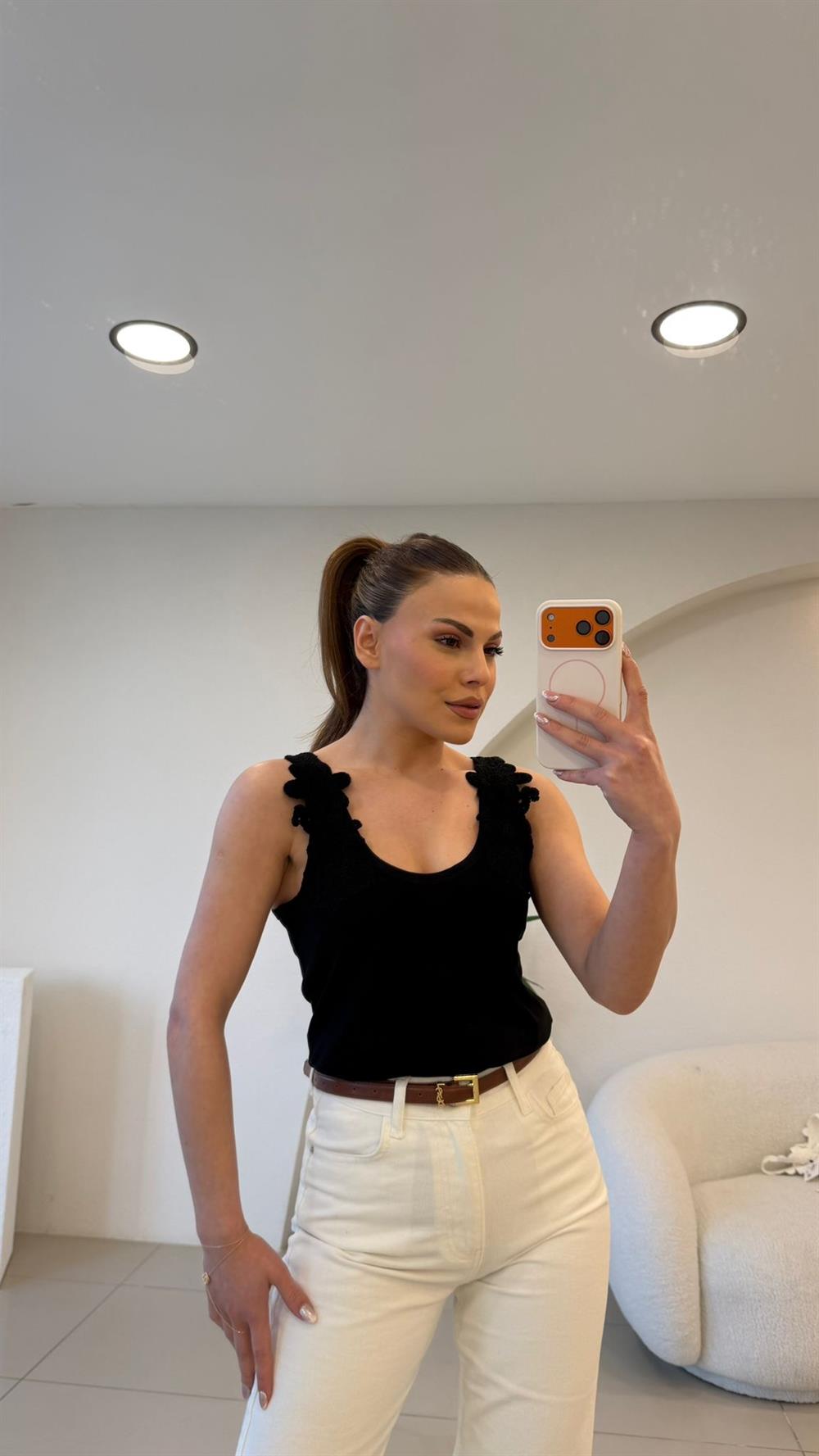 ÇİÇEK İŞLEMELİ ATLET SİYAH