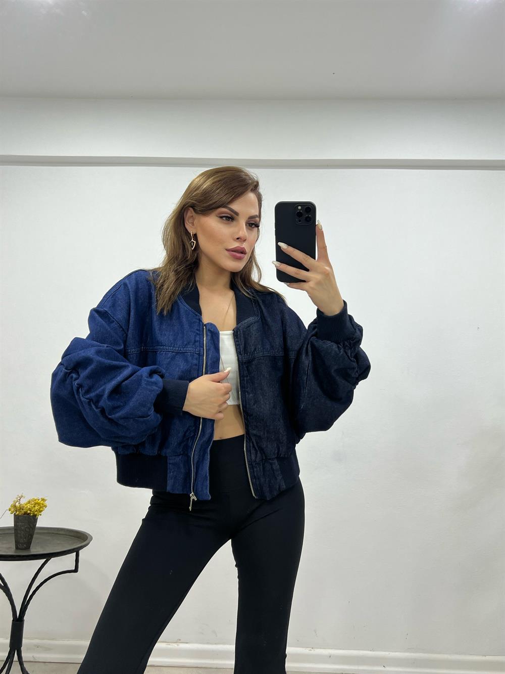 Çi̇ft Renk Fermuarli Deni̇m Bomber Ceket