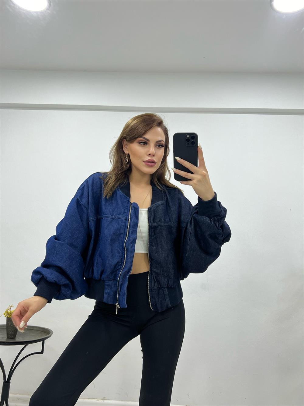 Çi̇ft Renk Fermuarli Deni̇m Bomber Ceket