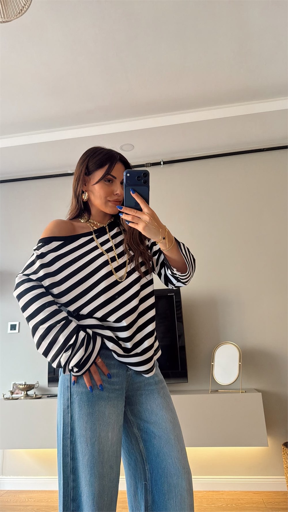Çizgili Uzun Kol Kayık Yaka Oversize Tshırt Siyah-Beyaz
