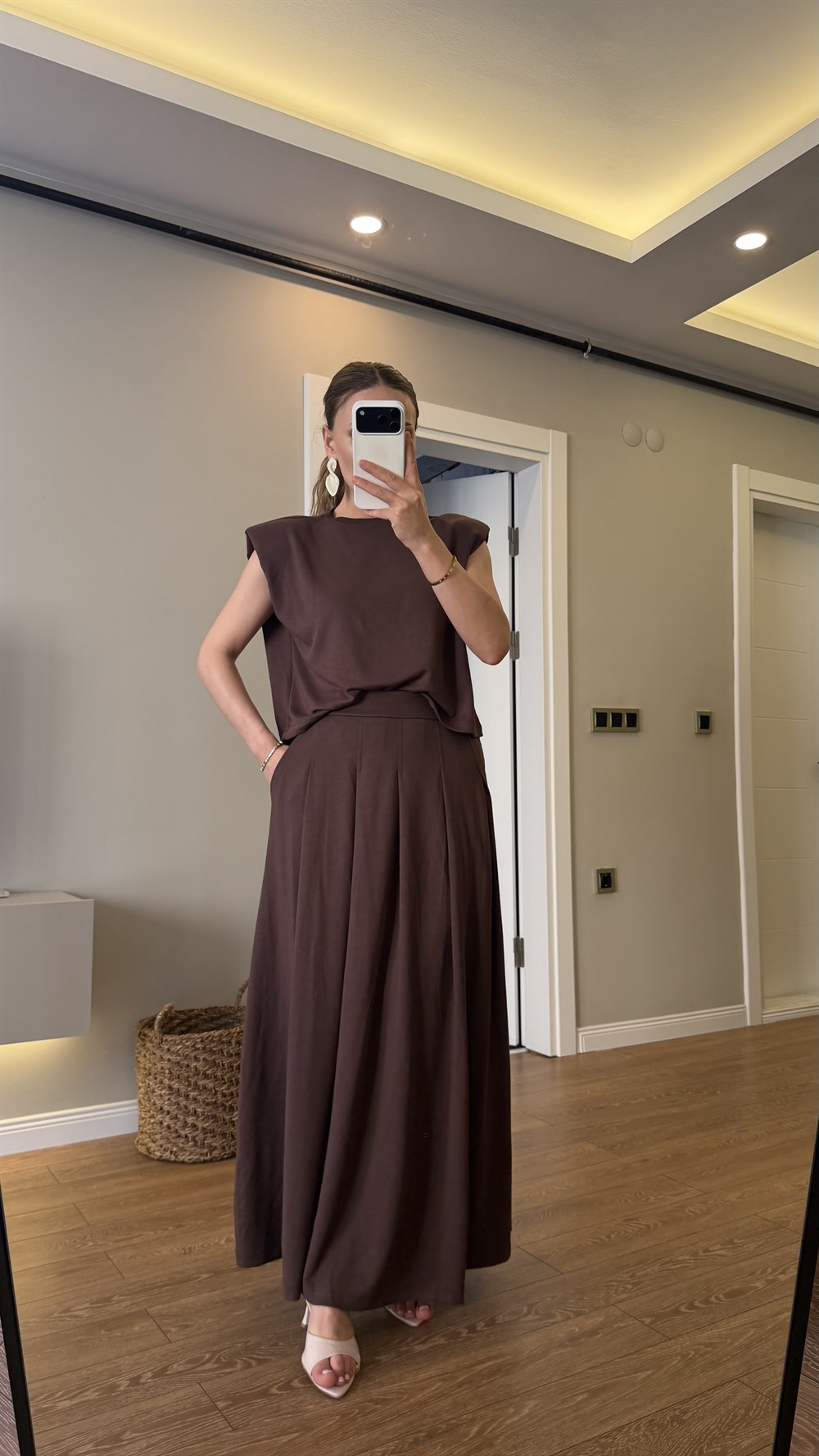 BLUZ ETEKLİ MODAL TAKIM KAHVE