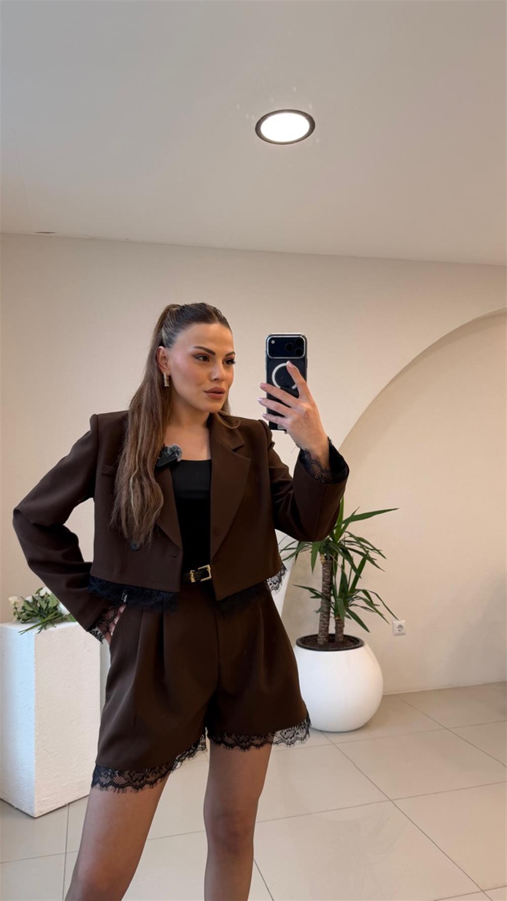 DANTEL DETAYLI İKİLİ ŞORTLU TAKIM 