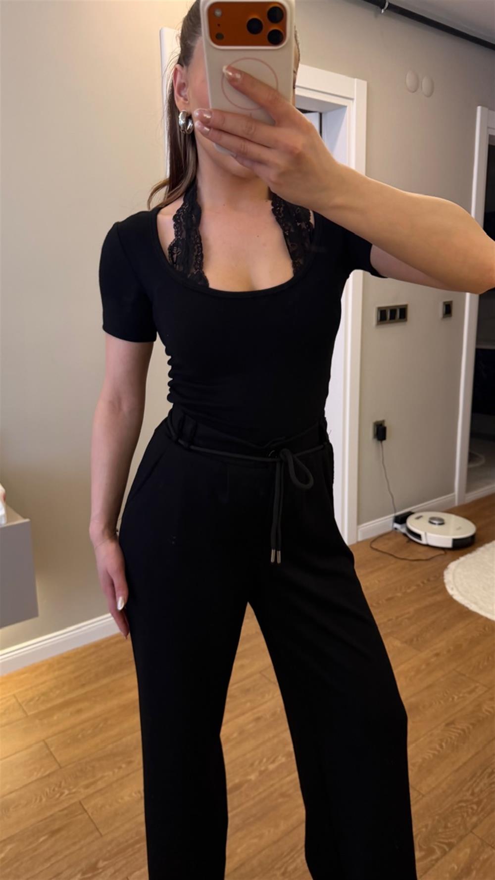 Dantel Detaylı Tshirt Bluz 