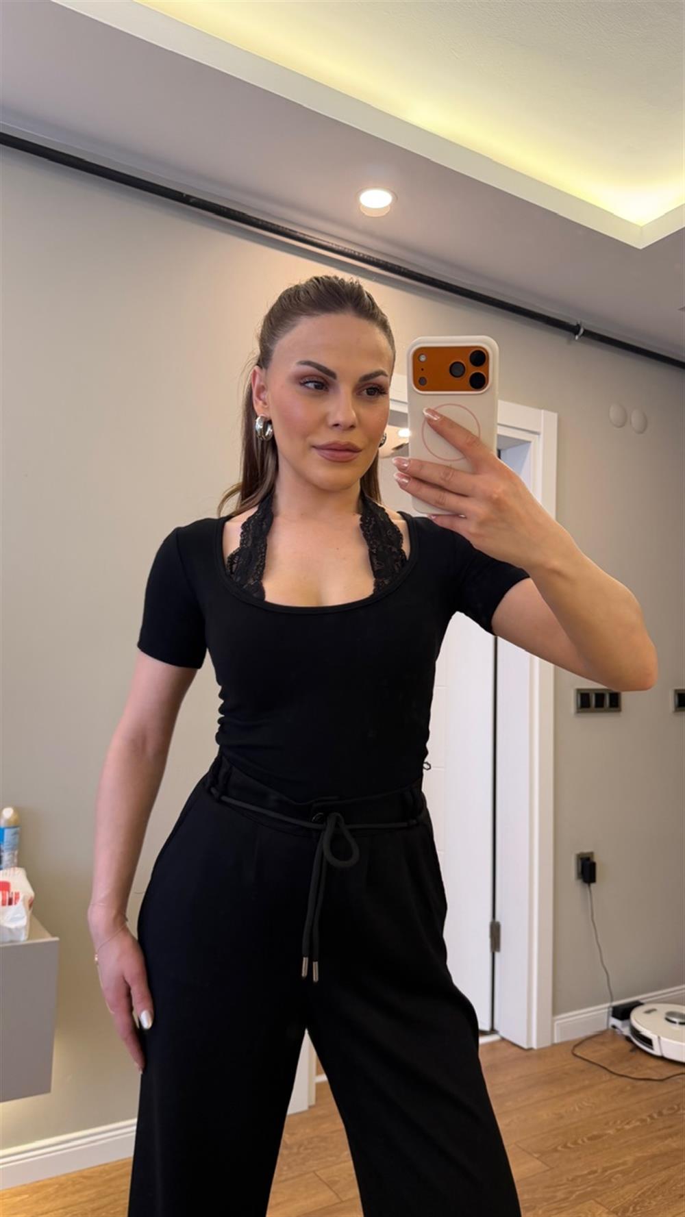 Dantel Detaylı Tshirt Bluz 