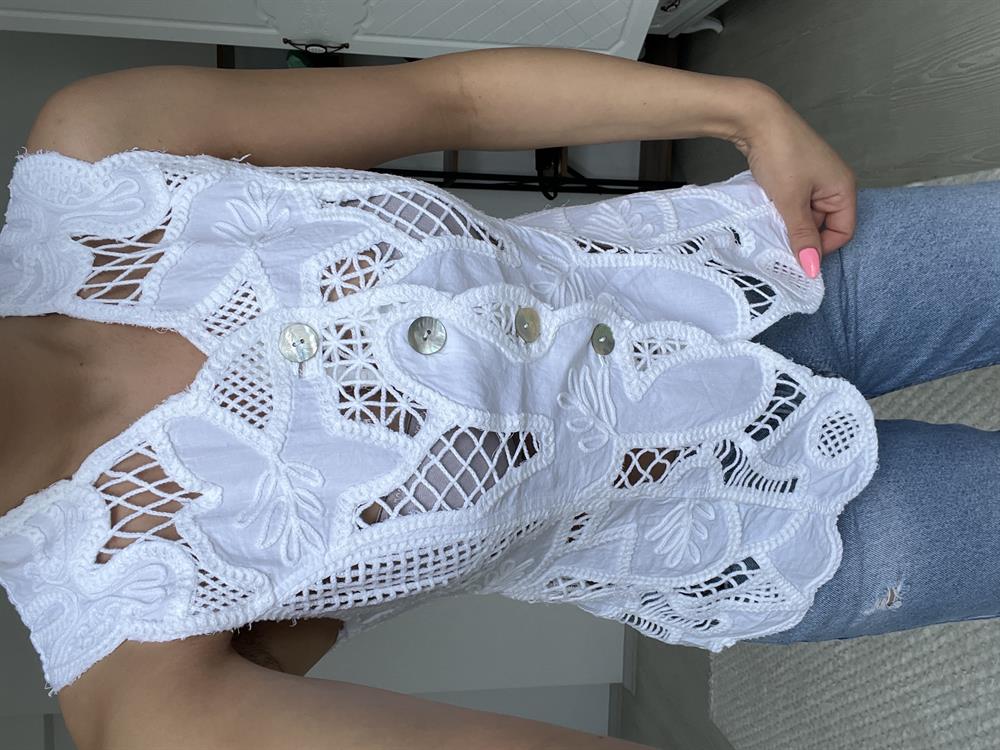 Dantel İşlemeli̇ Kolsuz Yelek