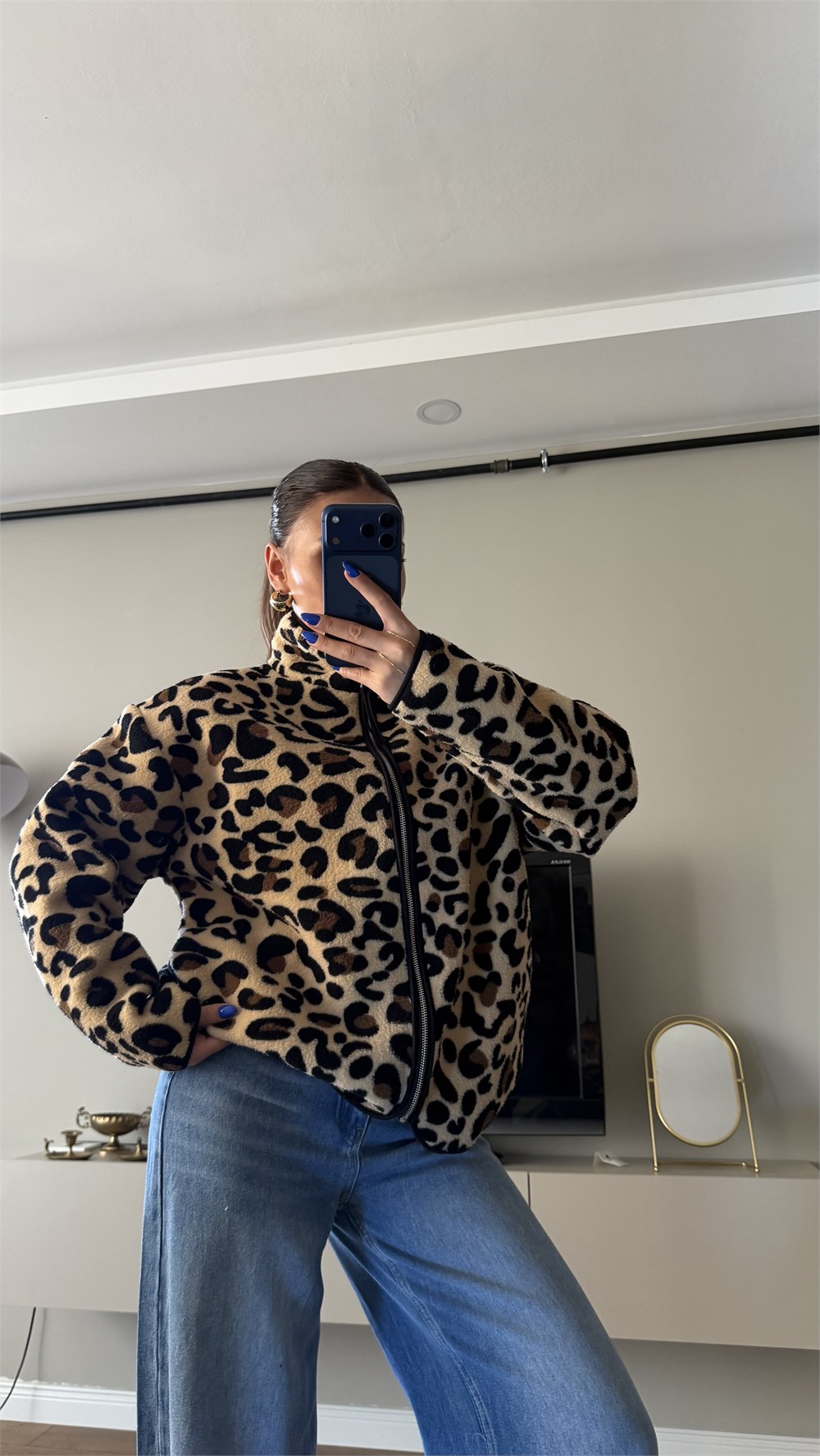 Desenli Fermuarlı Peluş Leopar Mont