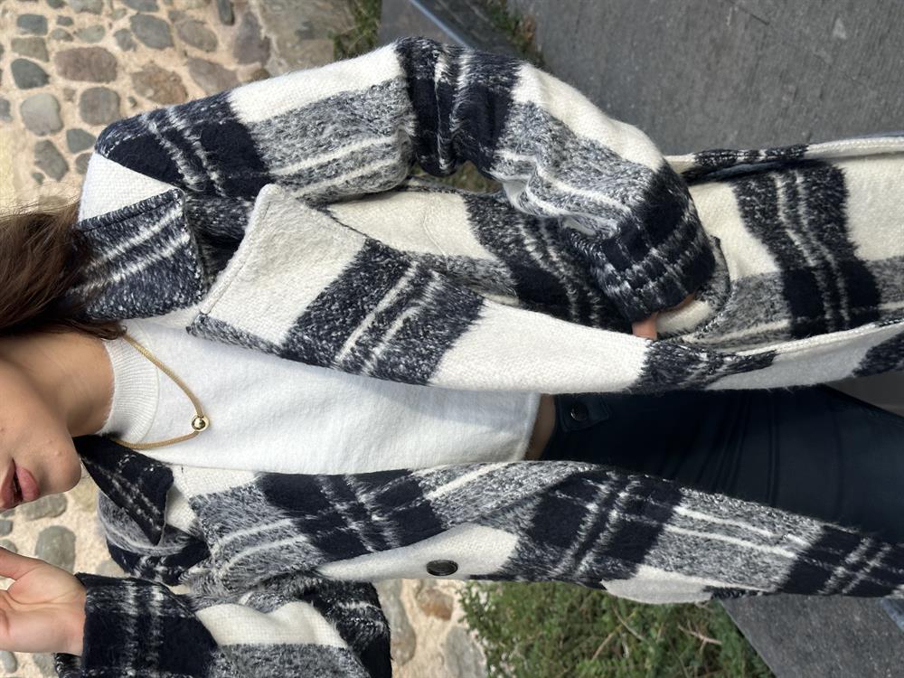 Desenli̇ Kaşmi̇r Doku Kaban