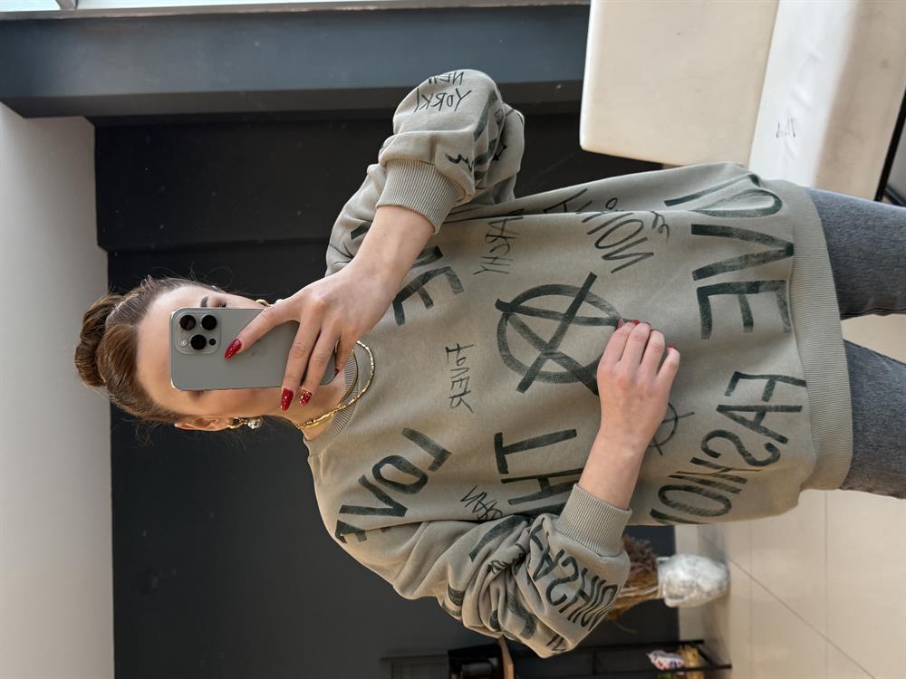 Desenli̇ Tasarim Sweatshirt