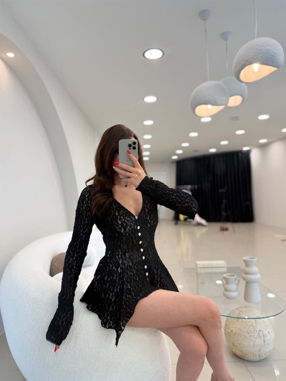 DANTEL DETAYLI BLUZ SİYAH