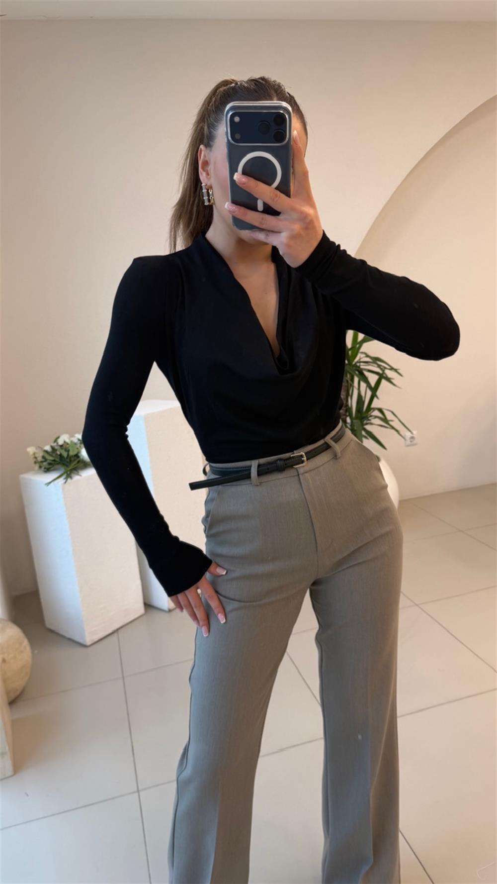 DİLVİN DEGAJE YAKA PAMUK BLUZ 