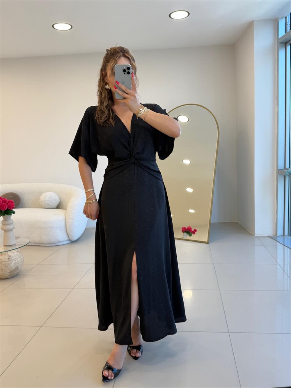 DÜĞÜMLÜ KISA KOL ELBİSE SİYAH