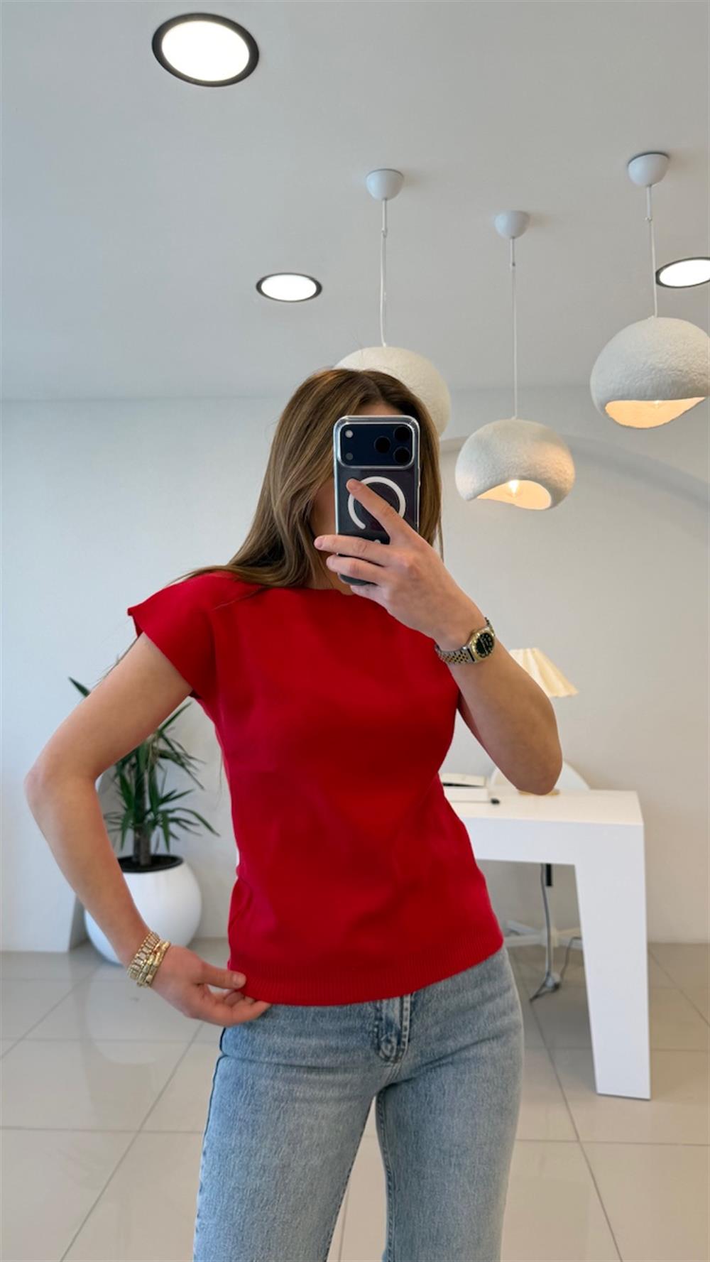 DÜŞÜK KOL KIRMIZI PAMUK TRİKO 