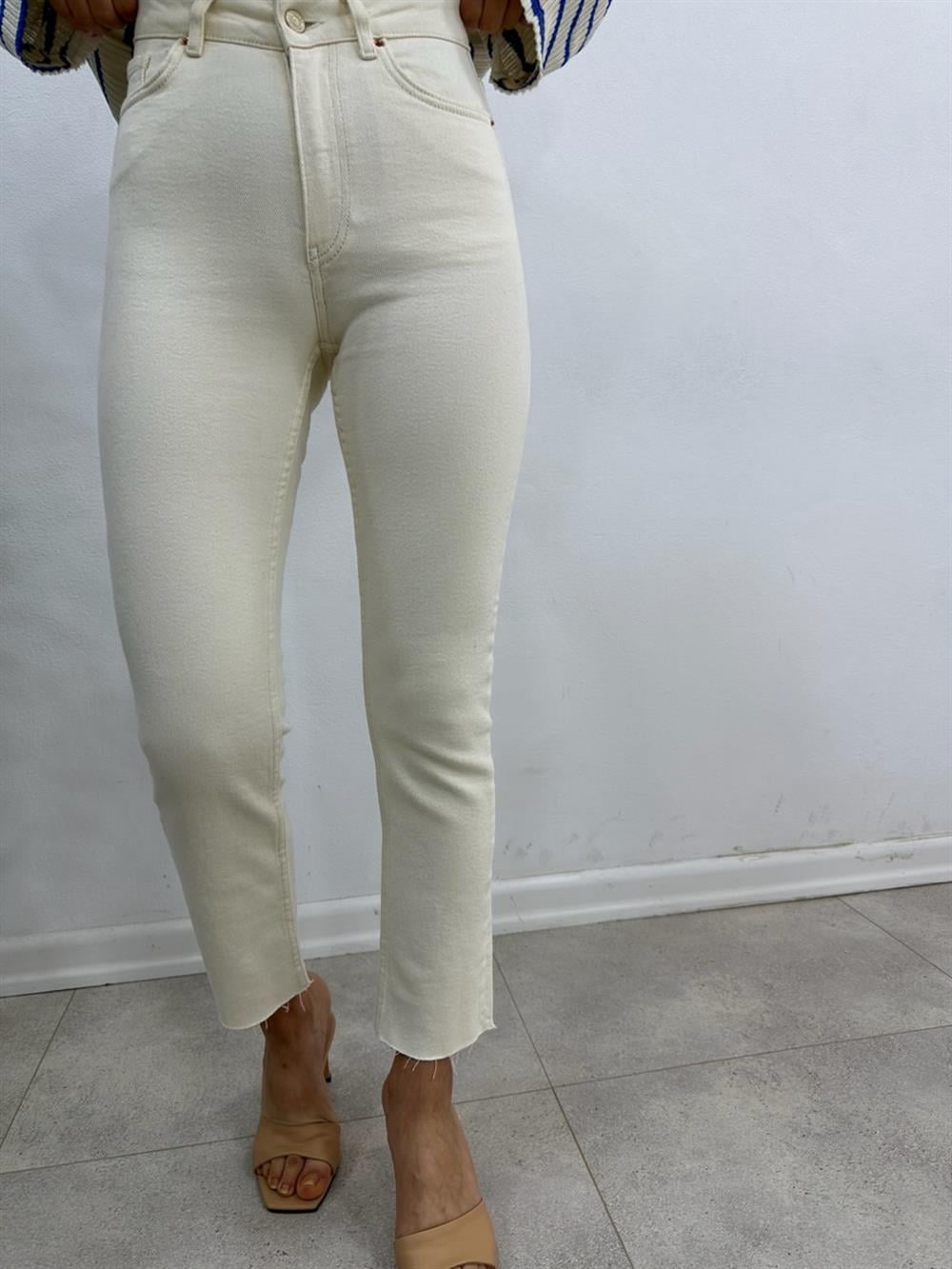 Ekru Likralı Mom Jean