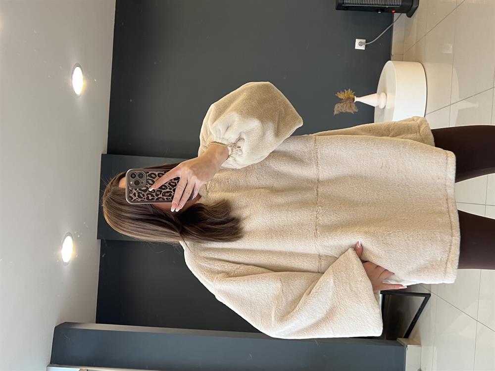 Ekru Renk Kanguru Cepli̇ Massi̇mo Peluş Sweat