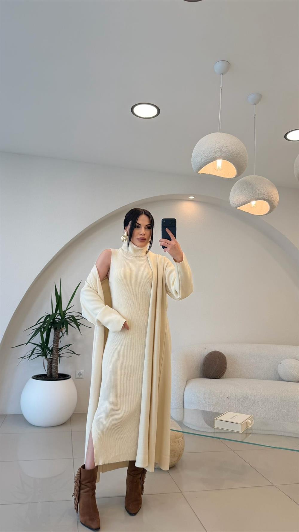 ELBİSE HIRKA TRİKO TAKIM EKRU