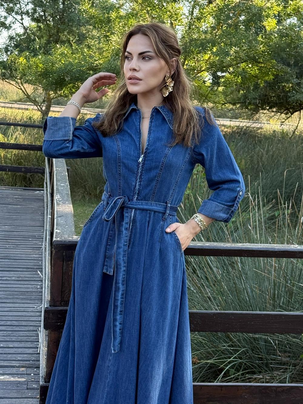 FERMUAR VE KUŞAK DETAYLI UZUN KOL DENİM ELBİSE LACİVERT