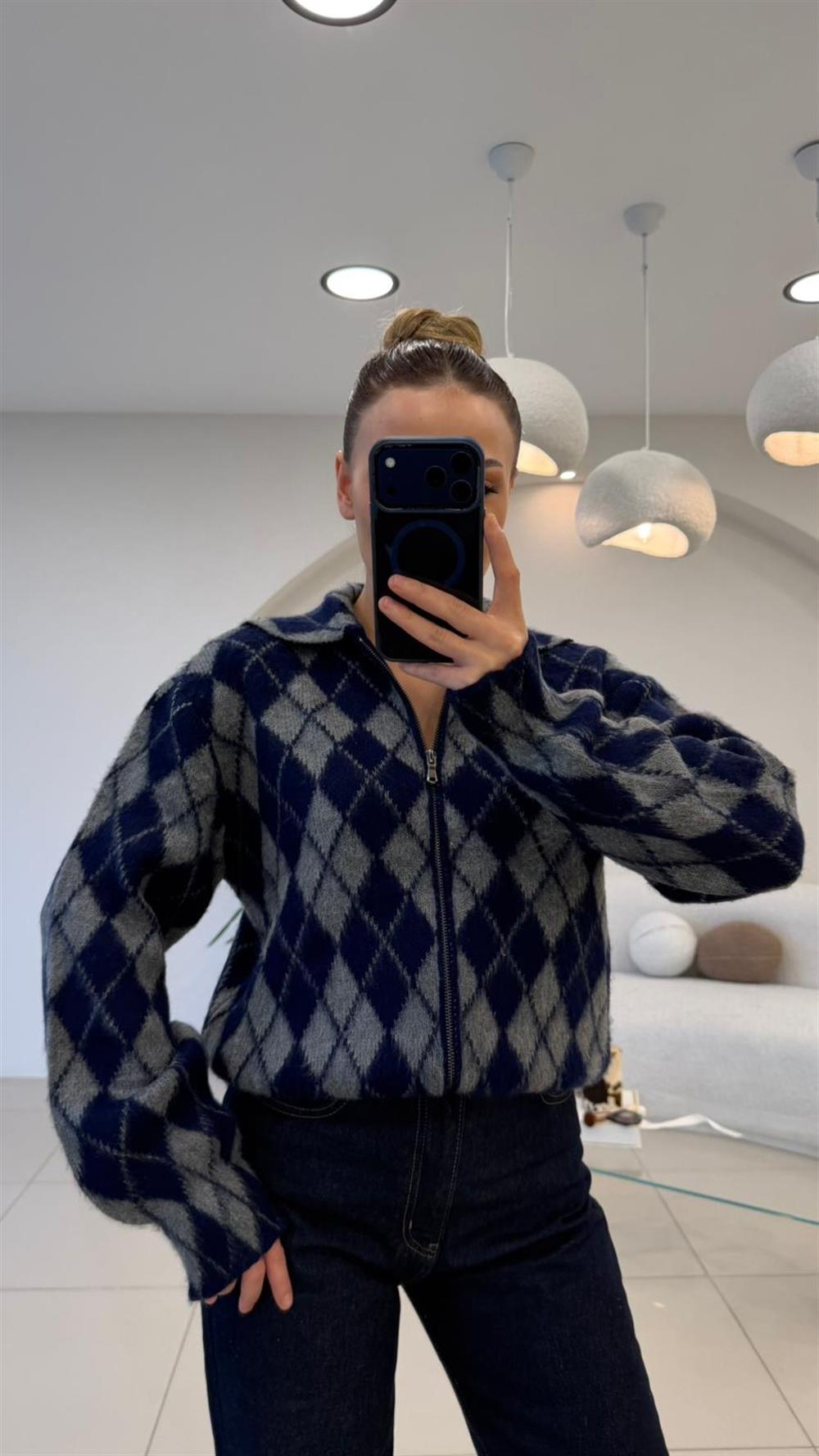 FERMUARLI BAKLAVA DESEN LACİVERT HIRKA