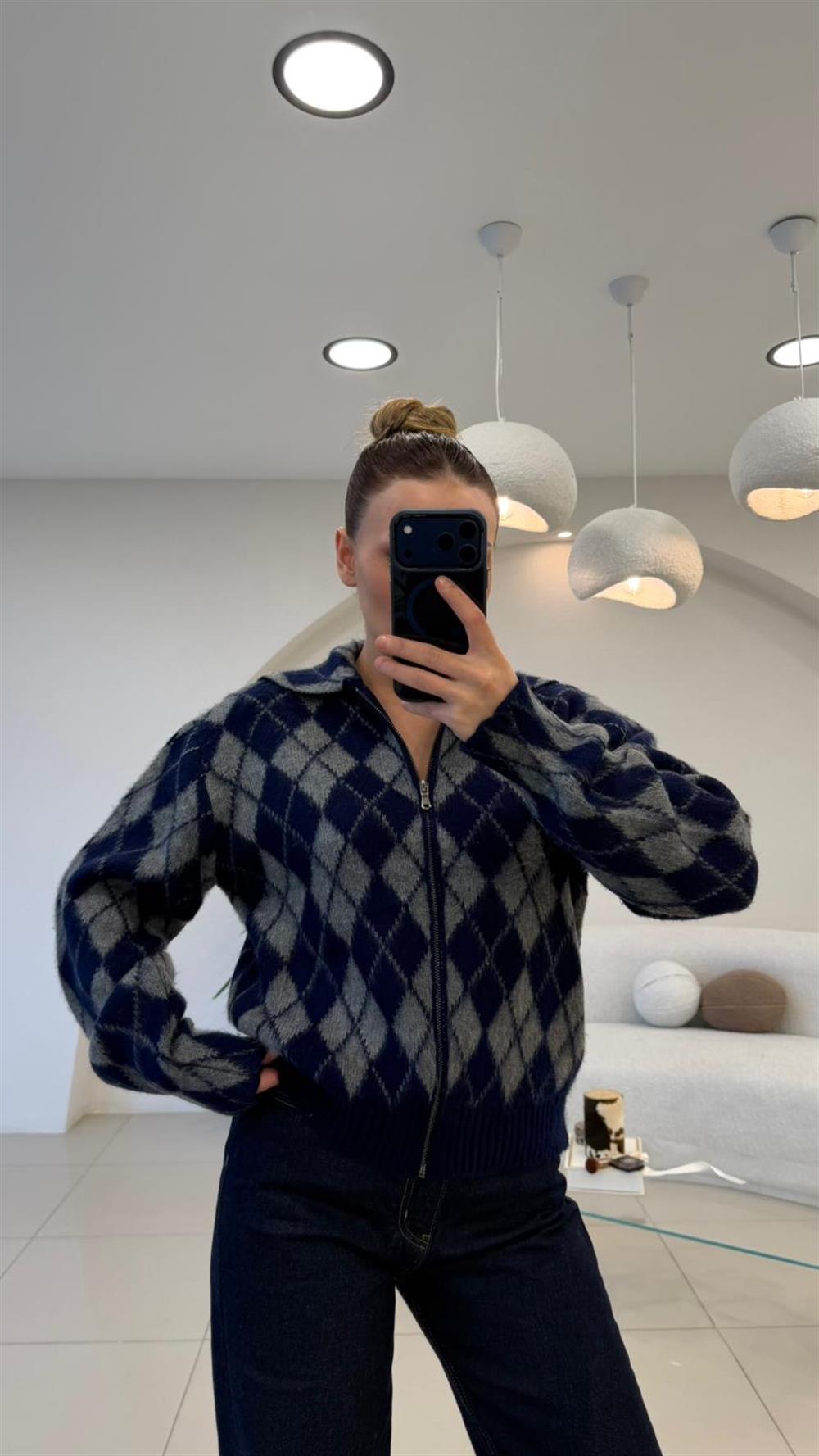 FERMUARLI BAKLAVA DESEN LACİVERT HIRKA