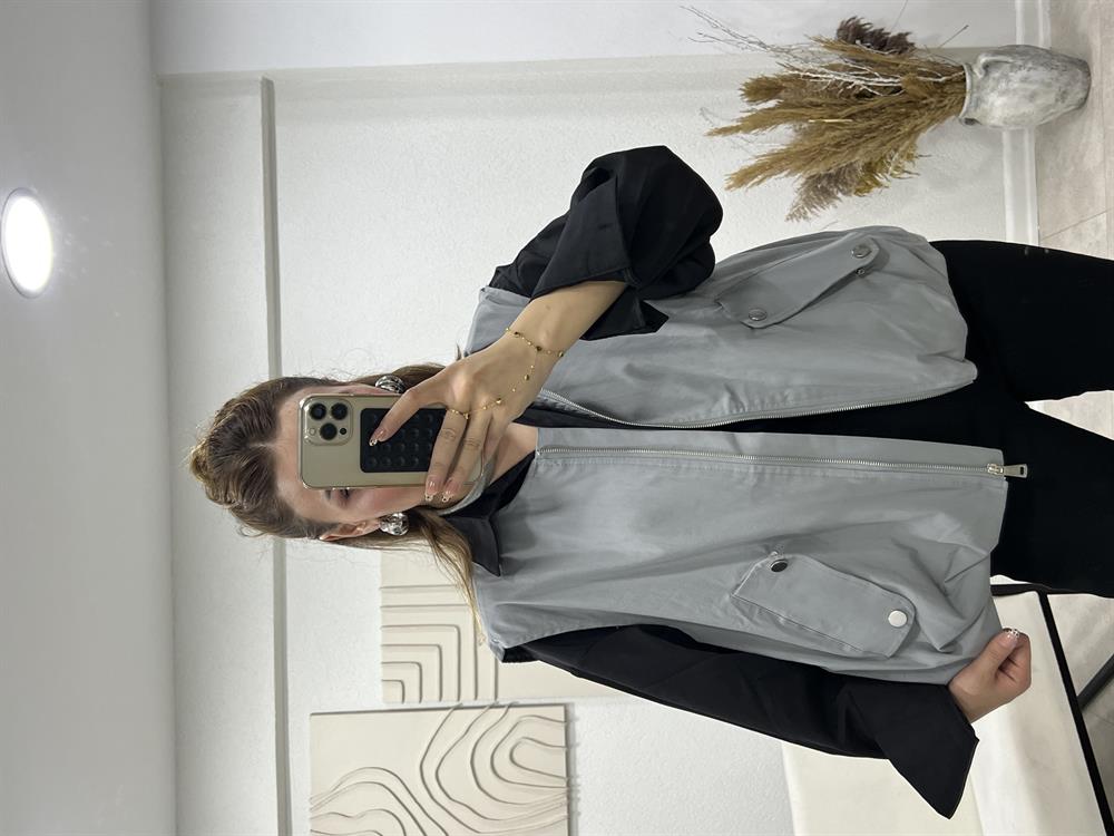 Fermuarli Gri̇ Yelek