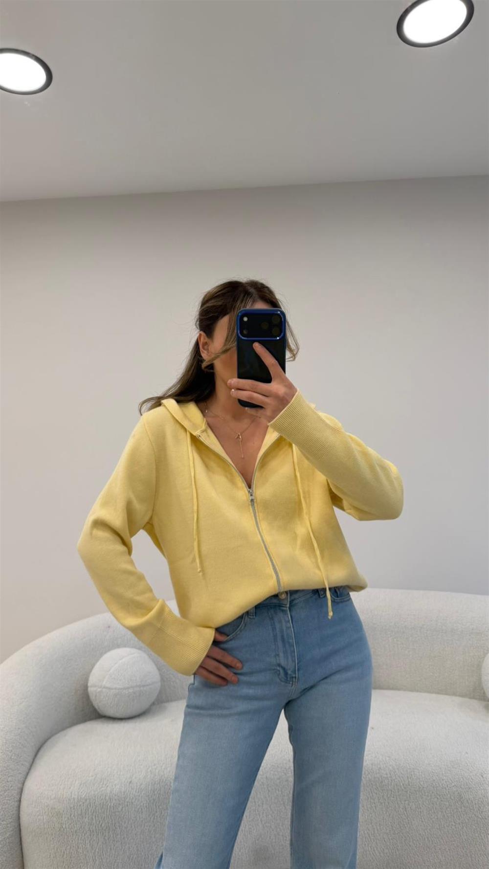 FERMUARLI KAPŞONLU HIRKA SARI