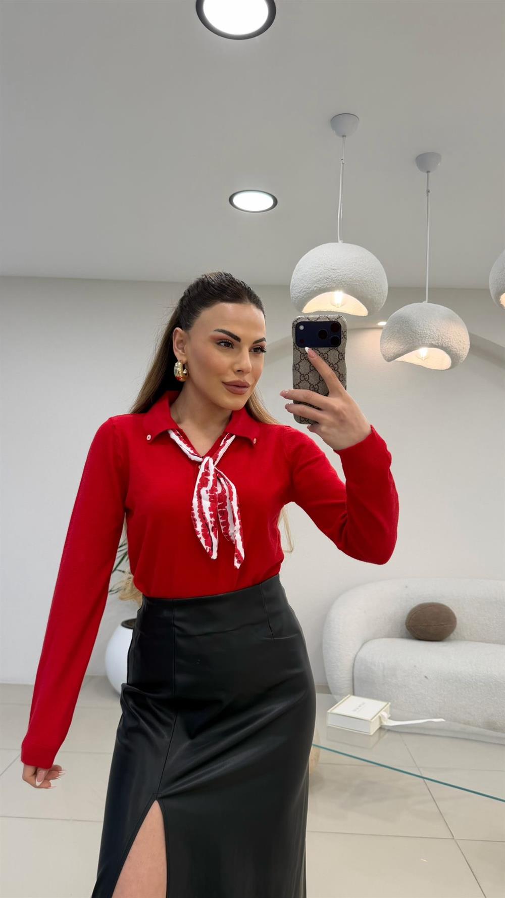 FULAR DETAYLI TRİKO KAZAK KIRMIZI