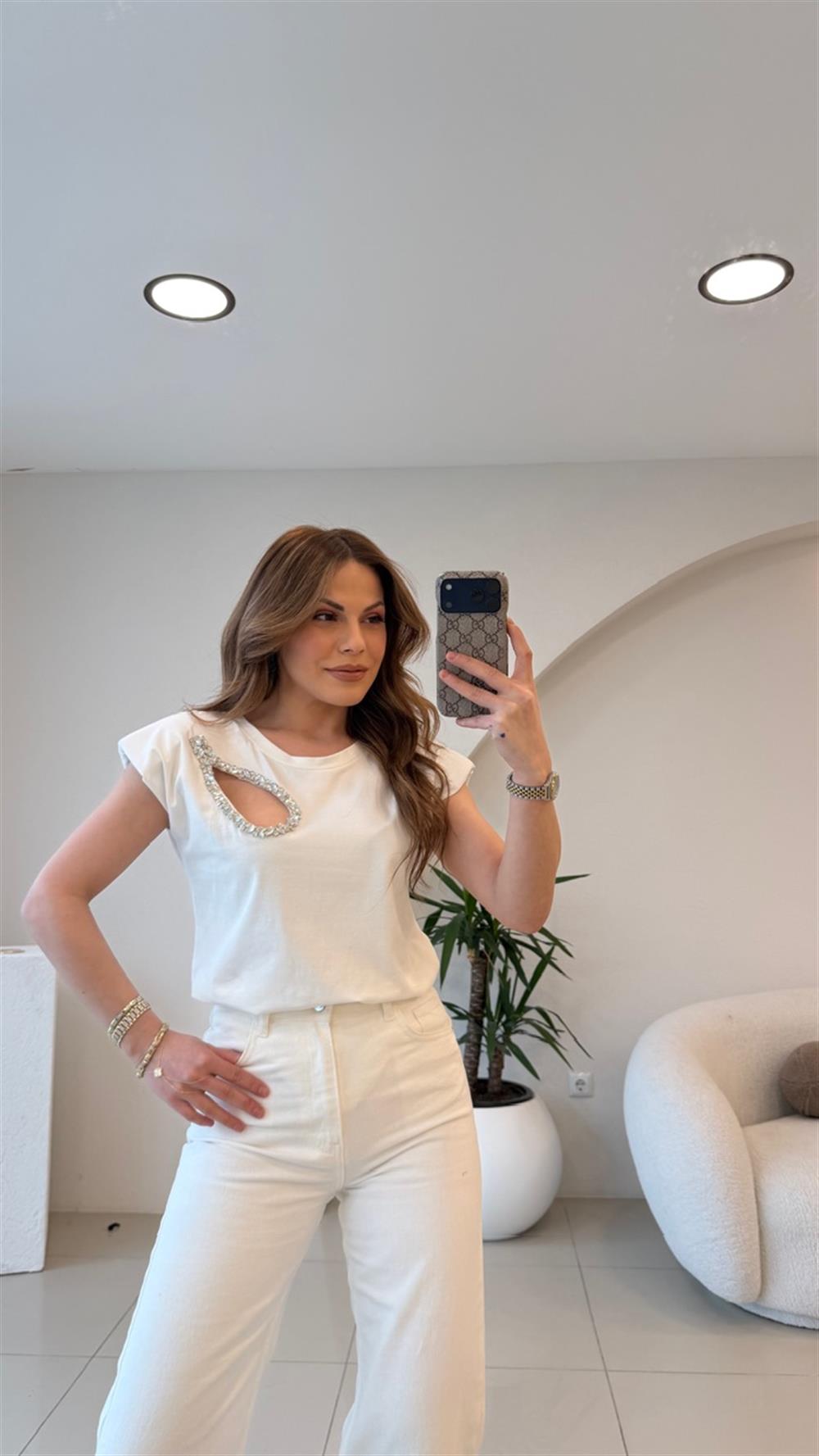 GÖĞÜS DEKOLTELİ TSHİRT BEYAZ