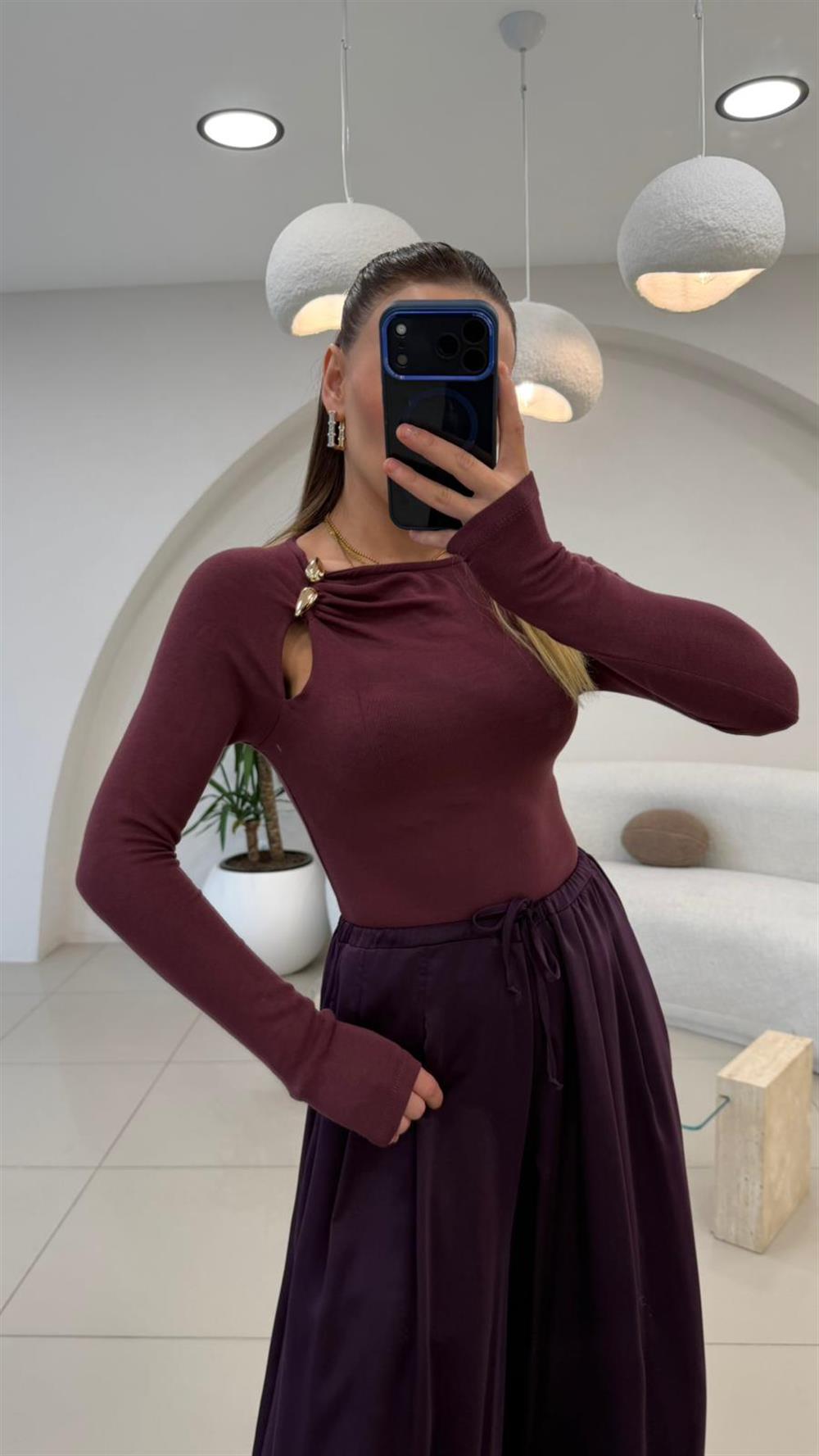 GOLD AKSESUARLI BLUZ BORDO